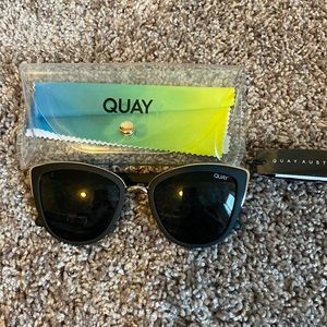 QUAY Sunglasses